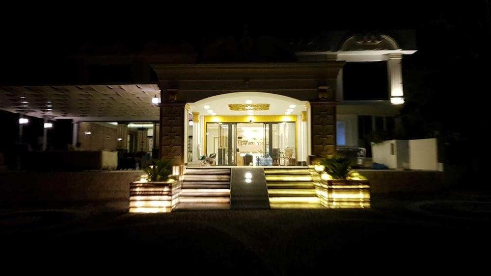 Sea Star Hotel Алания Экстерьер фото